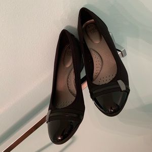 6 1/2 Women’s dress shoes